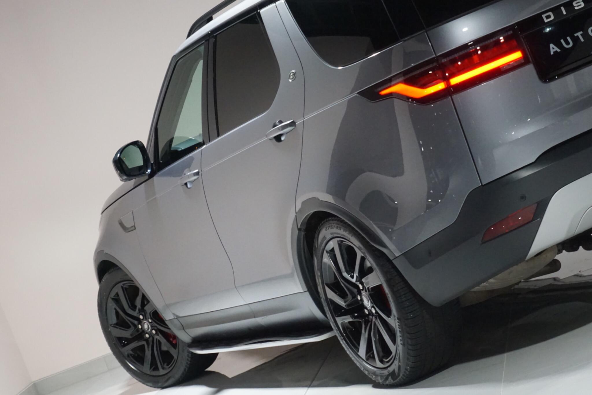 Land Rover Discovery 3.0 D300 MHEV SE SUV 5dr Diesel Auto 4WD Euro 6 (s/s) (300 ps)